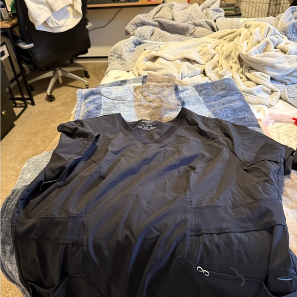 Infinity scrub set - Picture 3 of 4